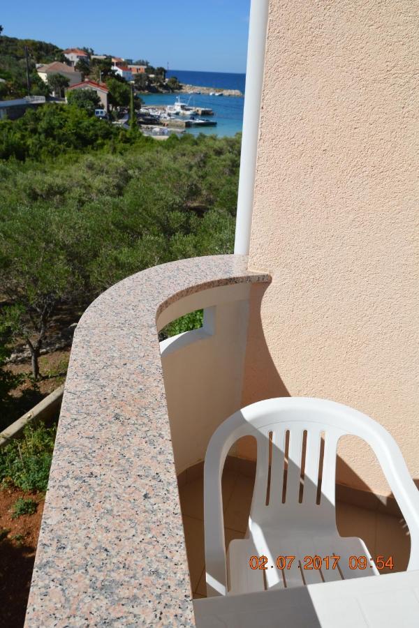 Apartments And Rooms By The Sea Jakisnica, Pag - 4160 Lun  Eksteriør billede