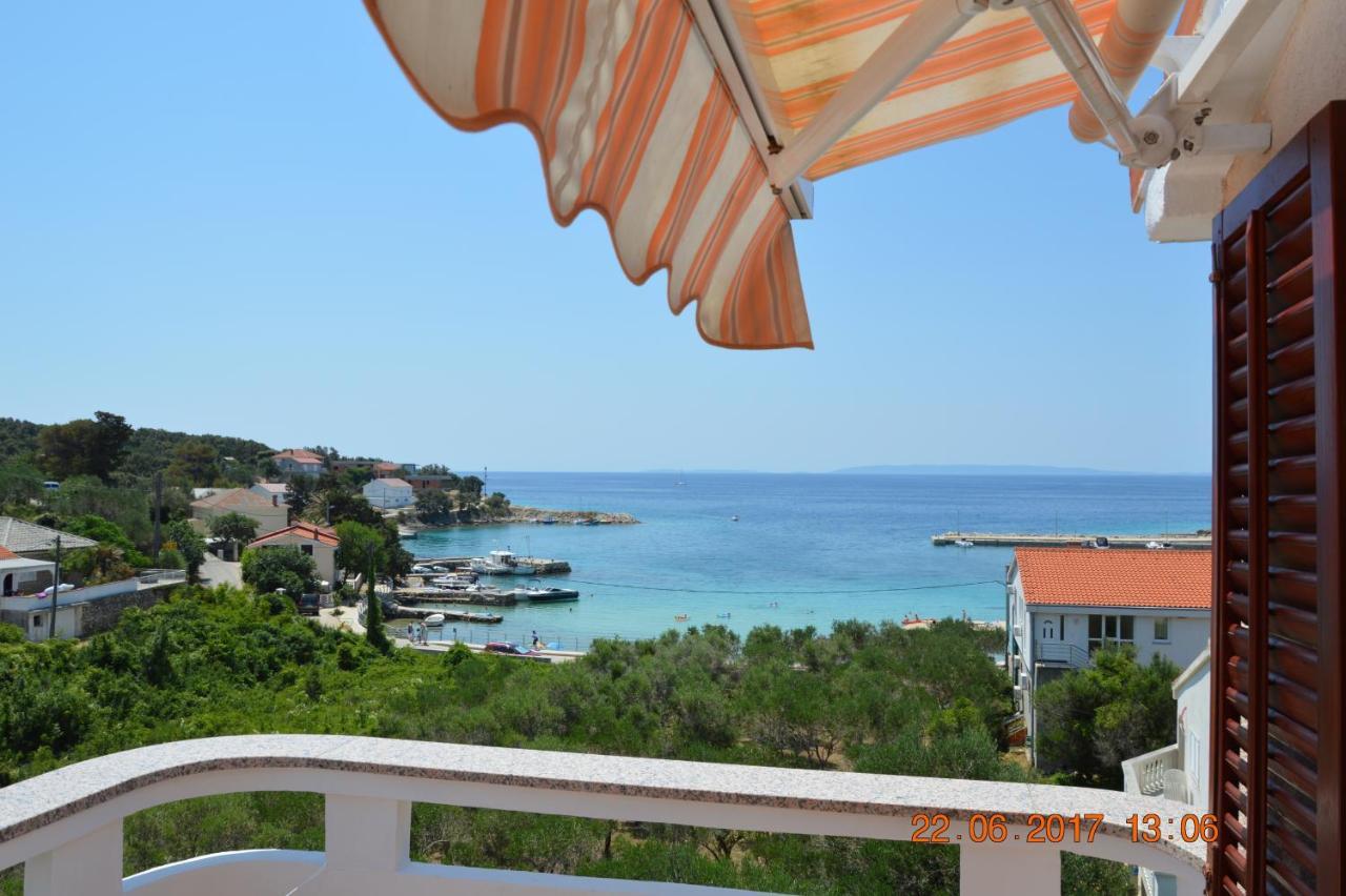 Apartments And Rooms By The Sea Jakisnica, Pag - 4160 Lun  Eksteriør billede