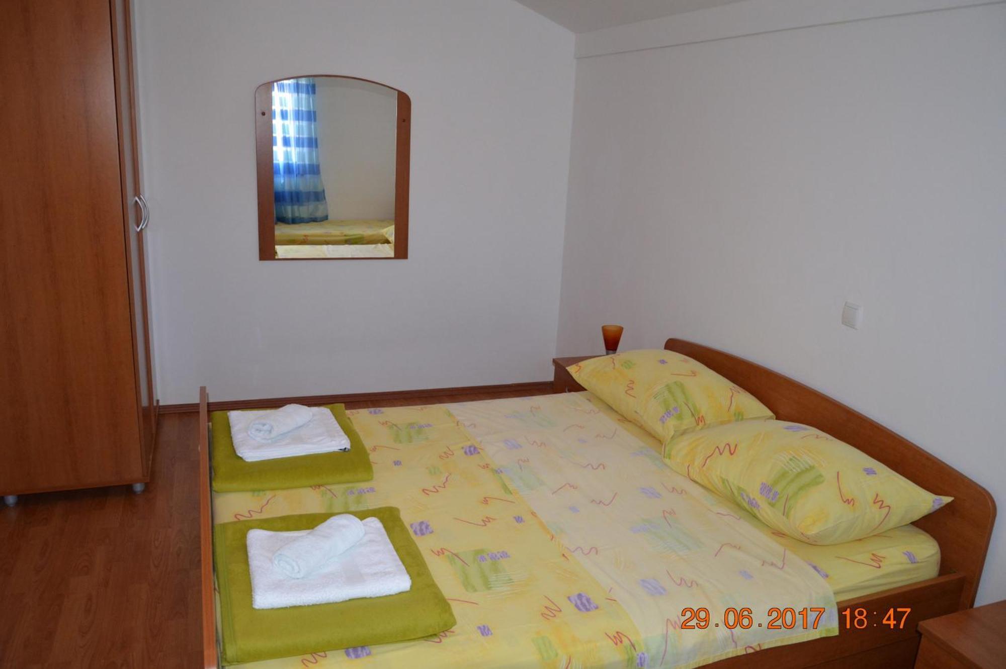 Apartments And Rooms By The Sea Jakisnica, Pag - 4160 Lun  Værelse billede
