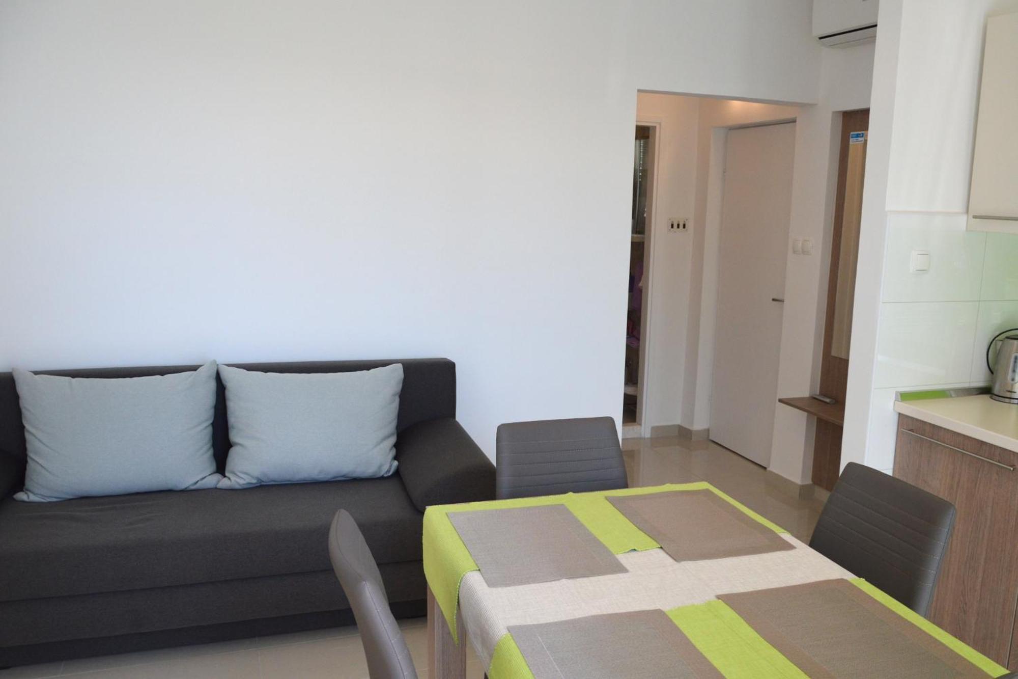 Apartments And Rooms By The Sea Jakisnica, Pag - 4160 Lun  Eksteriør billede